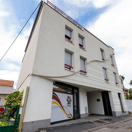 Apartman Skver Tuzla Exterior photo